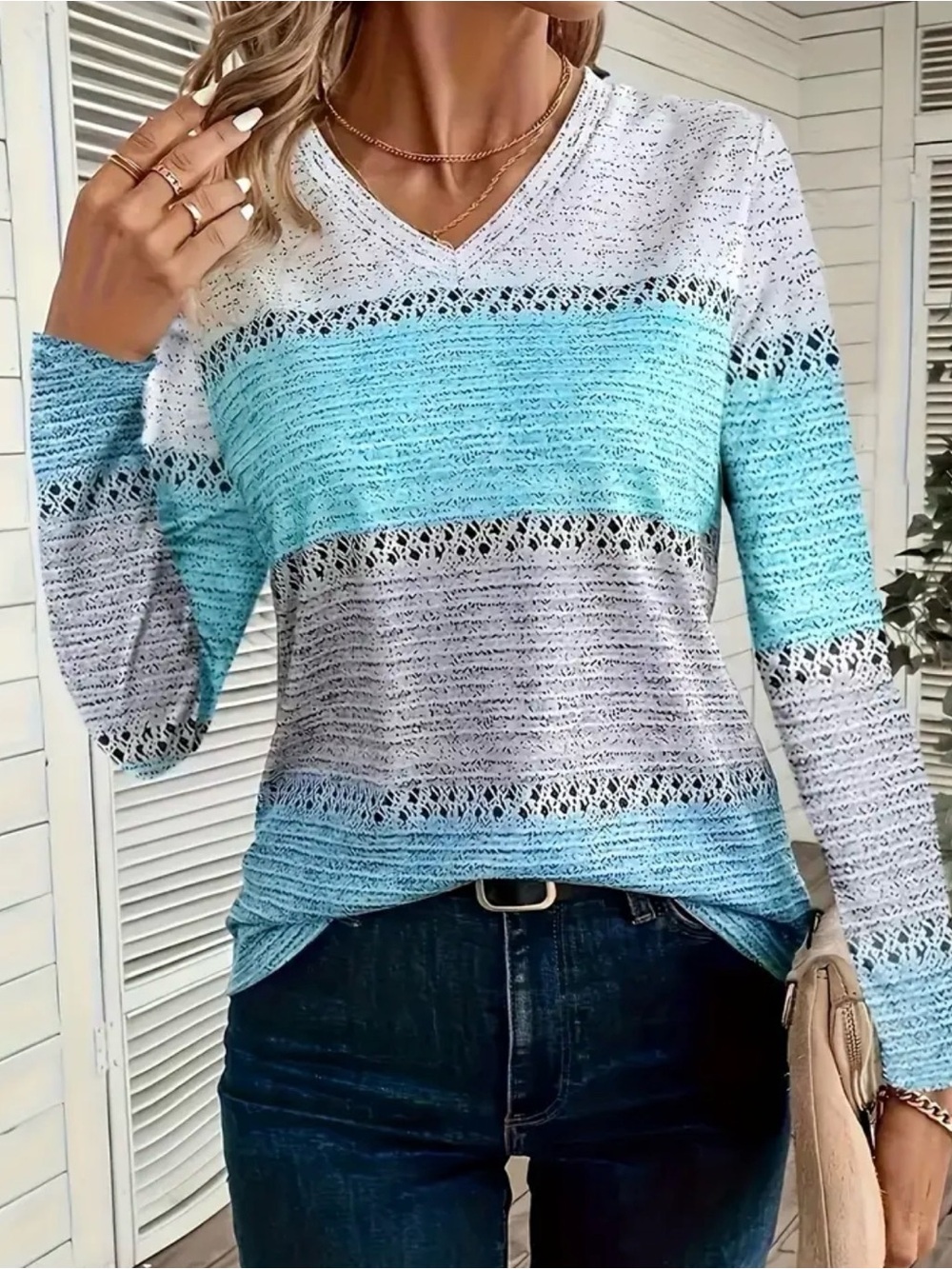 White Mint Color Block Long Sleeve Top, V-Neck Heathered Knit